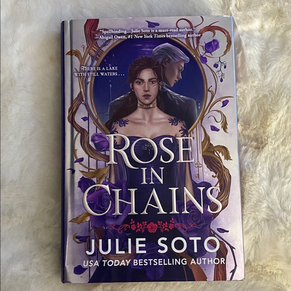 Deluxe Edition of Rose in Chains by Julie Soto